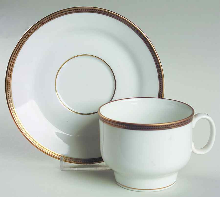 GIN55 Footed Cup & Saucer Set by Ginori 1735-1