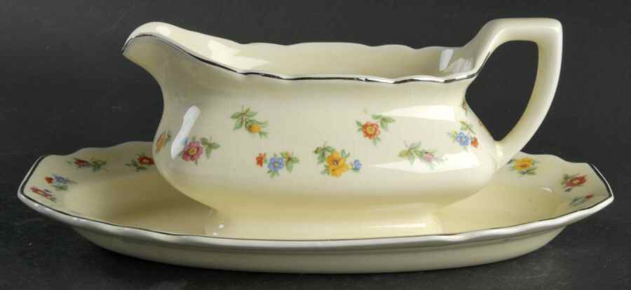 5S8457H Gravy Boat & Underplate by WS George-1