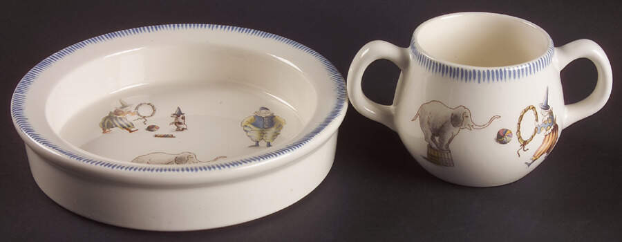 Le Cirque Child's 2 Handle Mug & Porringer Set by Faiencerie De Gien-1