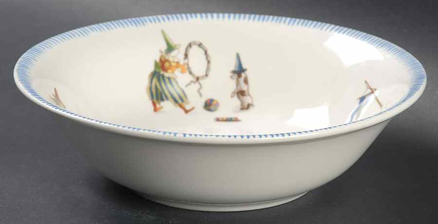 Le Cirque Child's Cereal Bowl by Faiencerie De Gien-1