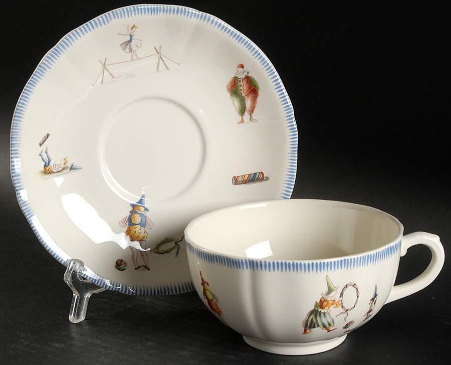 Le Cirque Breakfast Cup & Saucer Set by Faiencerie De Gien-1