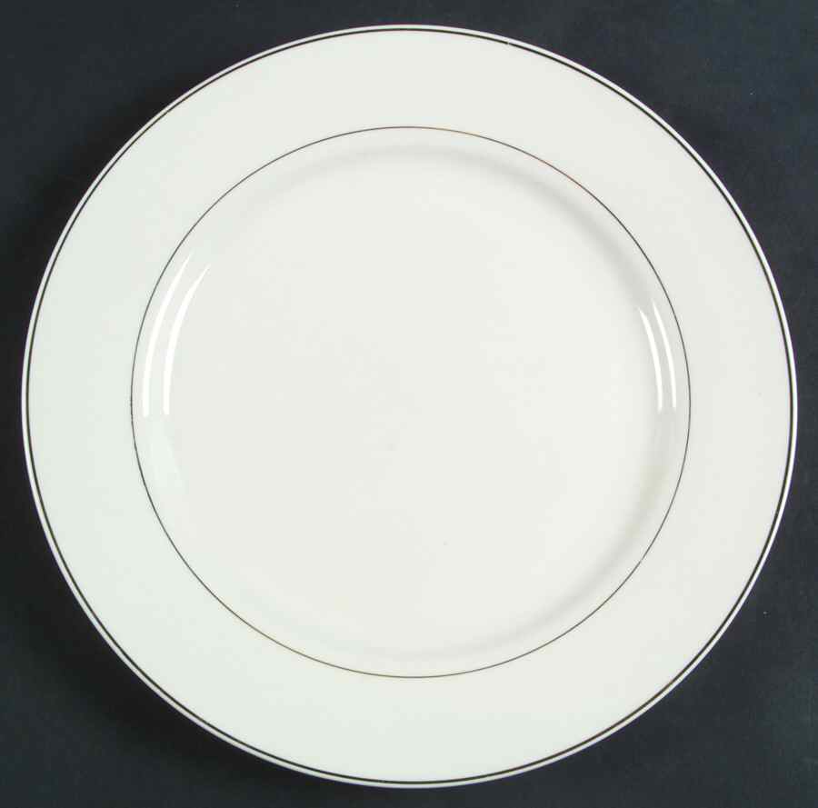 Classic Gold Dinner Plate by Gibson Designs-1