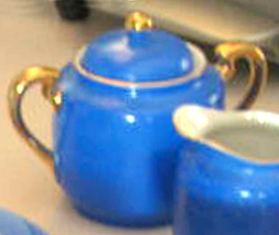 GCA10 Sugar Bowl & Lid by Gold Castle-1