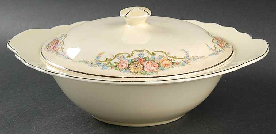 GEO174 Round Covered Vegetable by WS George-1