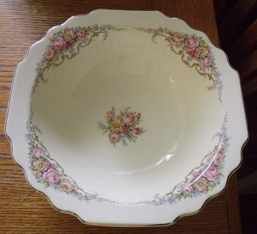 GEO174 Soup/Cereal Bowl by WS George-1