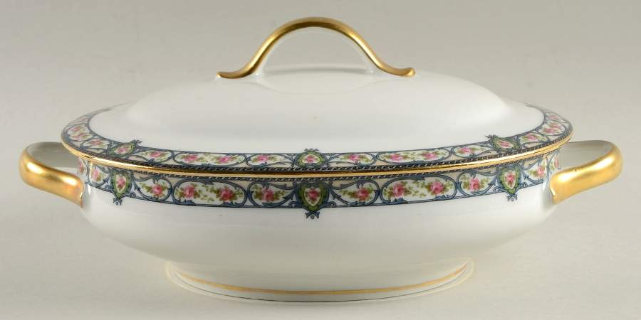 GUE211 Oval Covered Vegetable by WM Guerin-1
