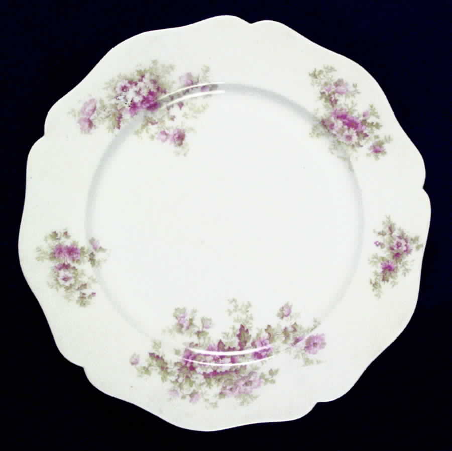 GUE213 Dinner Plate by WM Guerin-1