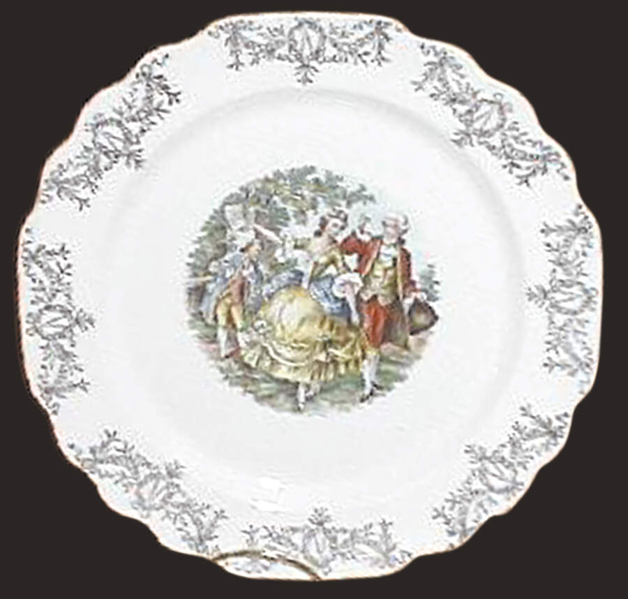 GEO184 Dinner Plate by WS George-1