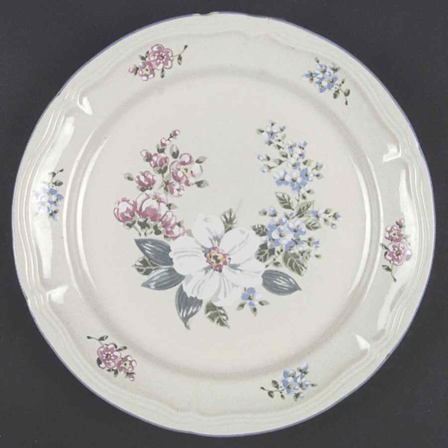 Carlton Dinner Plate by Gibson Designs-1