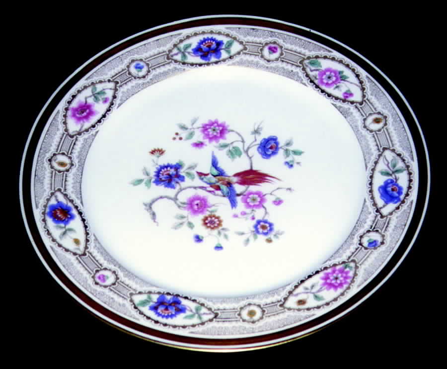 GUE219 Dinner Plate by WM Guerin-1