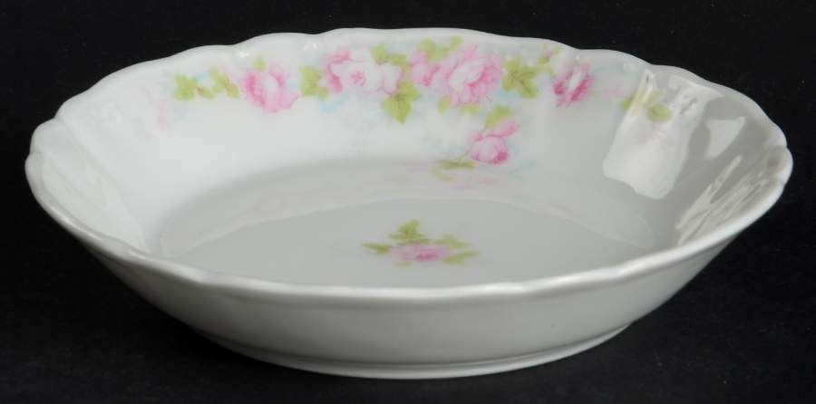 GUE222 Fruit/Dessert (Sauce) Bowl by WM Guerin-1