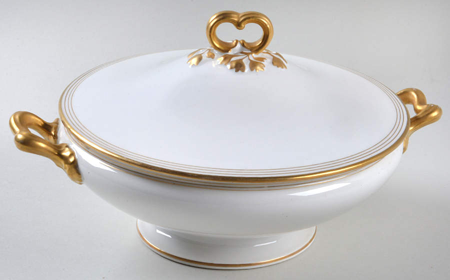GUE235 Round Covered Vegetable by WM Guerin-1