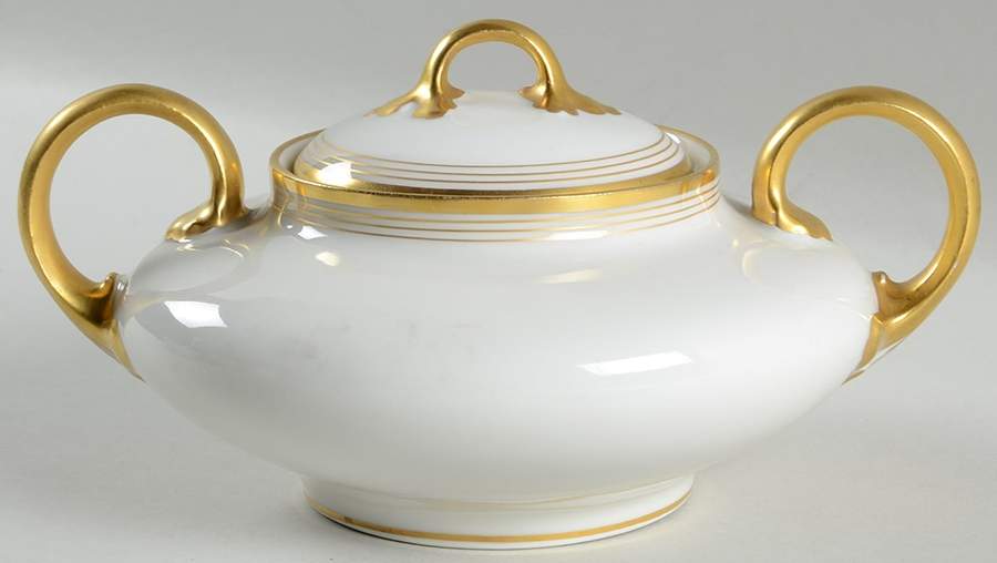 GUE235 Sugar Bowl & Lid by WM Guerin-1