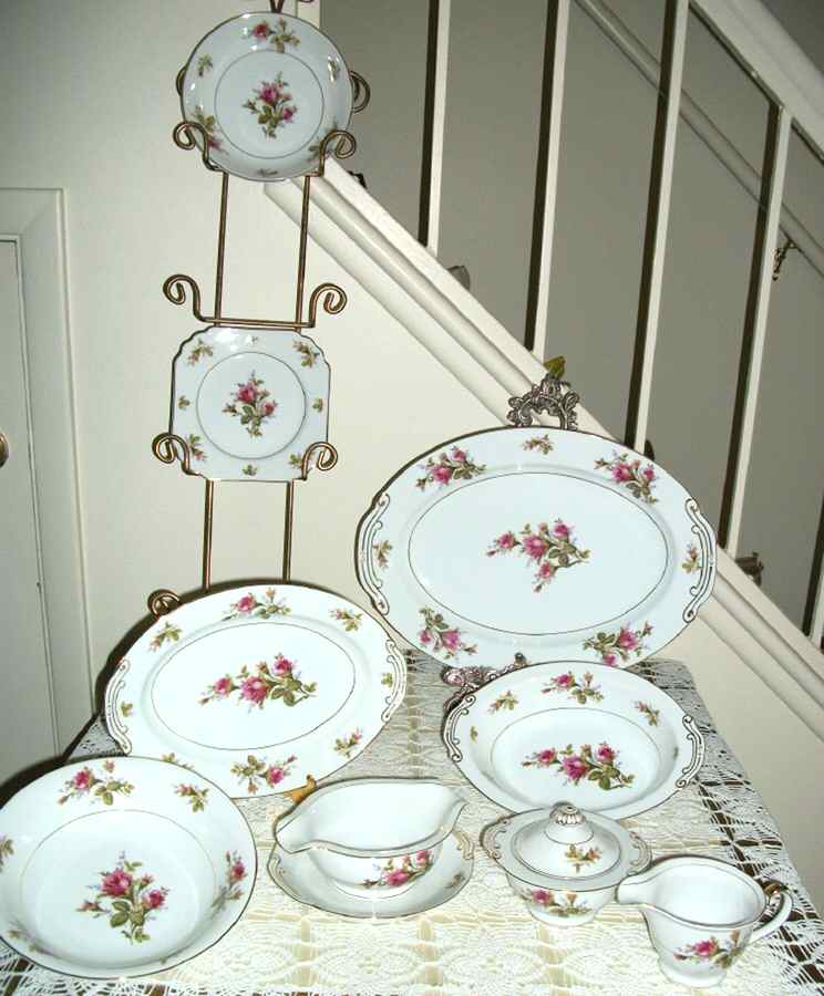 GCO3 Square Salad Plate by Gold Coast-1