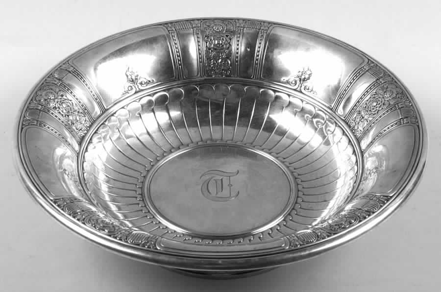 Frontenac (Sterling Hollowware) Footed Sterling Round Vegetable Bowl by Gorham Silver-1