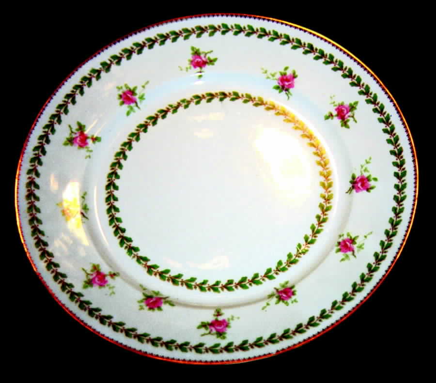 GUE268 Dinner Plate by WM Guerin-1