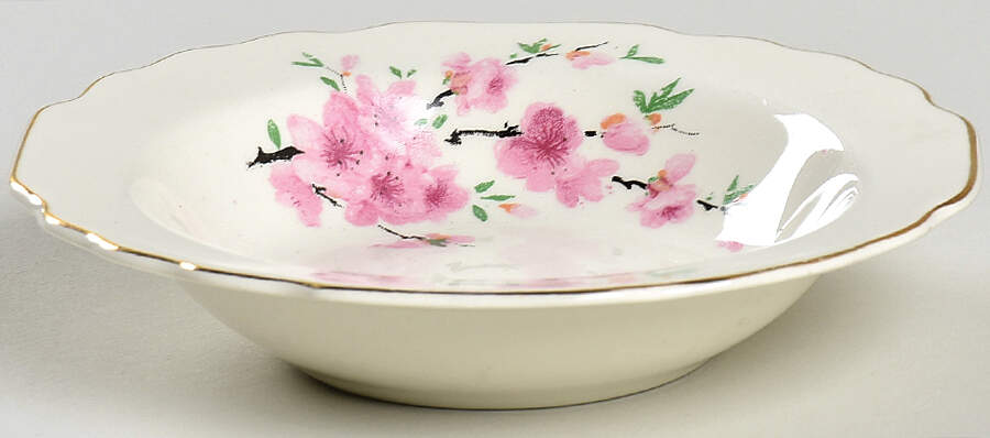 Peach Blossom (Lido, White Body, Gold) Fruit/Dessert (Sauce) Bowl by WS George-1