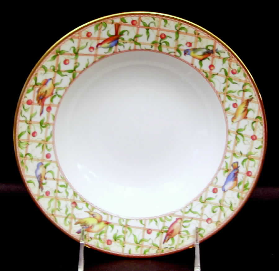 Pitti Palace Rim Soup Bowl by Ginori 1735-1