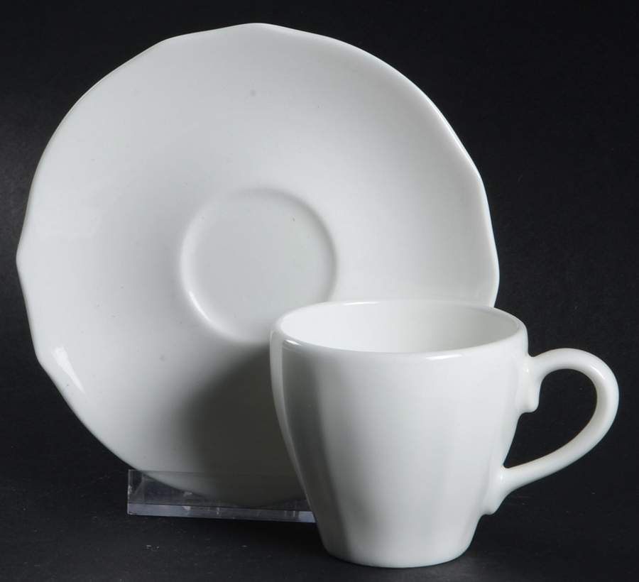 Bianco White (Duchessa Shape) Flat Demitasse Cup & Saucer Set by Ginori 1735-1