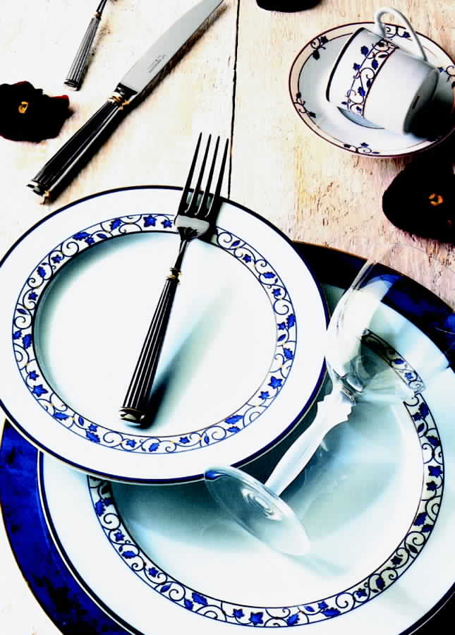 Fer Forge Bleu Dinner Plate by Guy Degrenne-1