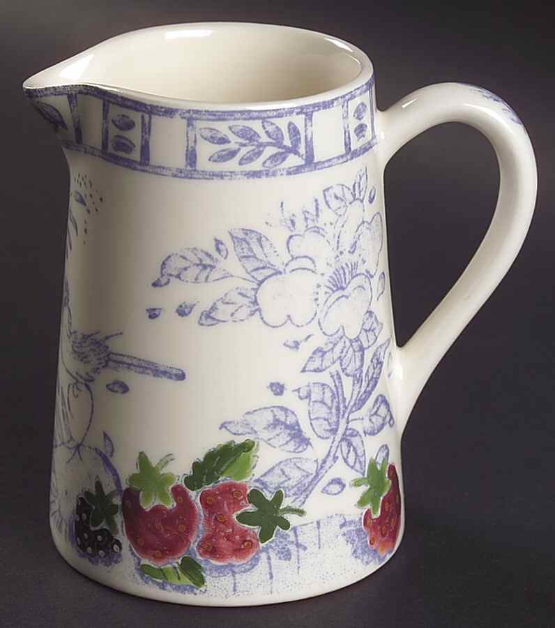 Oiseau Bleu (Fruit) Creamer by Faiencerie De Gien-1