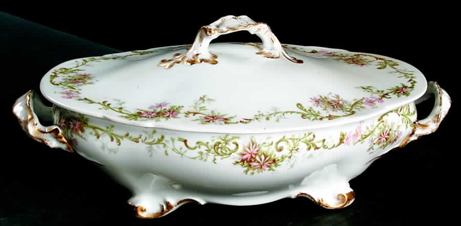 GUE273 Oval Covered Vegetable by WM Guerin-1