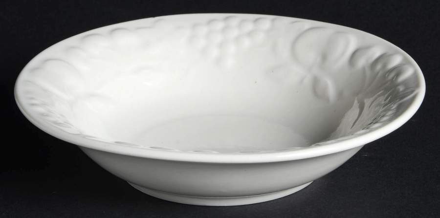 Flourish Fruit/Dessert (Sauce) Bowl by Gibson Designs-1