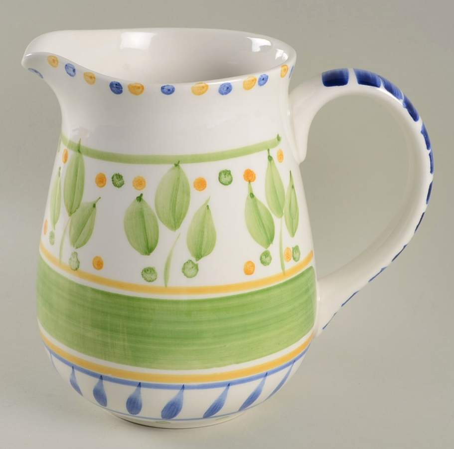 Bernini 72 Oz Pitcher by Gibson Designs-1