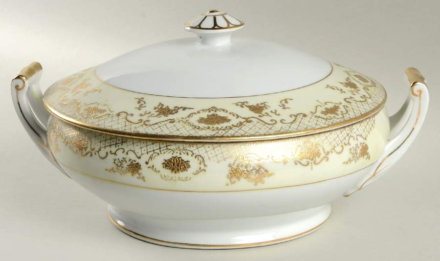 GCO4 Round Covered Vegetable by Gold Coast-1