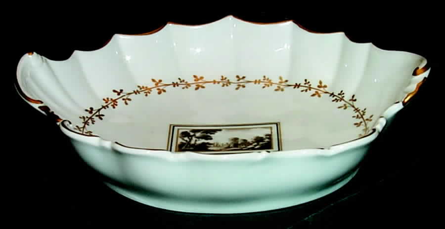 Fiesole (Italian Scene) Sweet Meat Dish by Ginori 1735-1