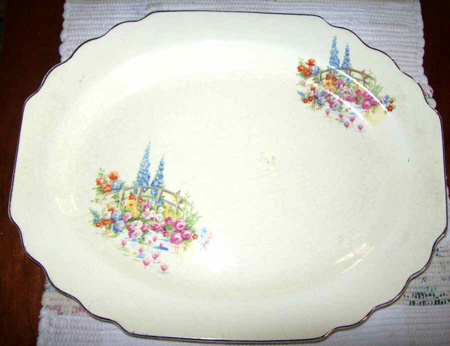 GEO214 13" Oval Serving Platter by WS George-1
