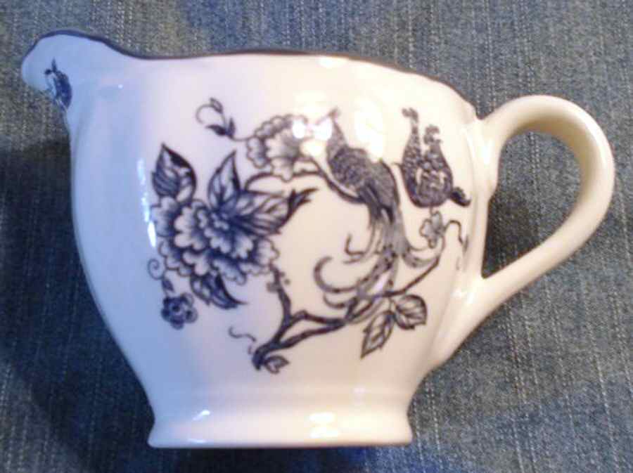 GRI125 Creamer by Grindley-1