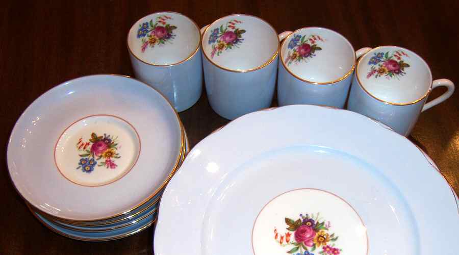 9983 Footed Cup & Saucer Set by Grosvenor-1