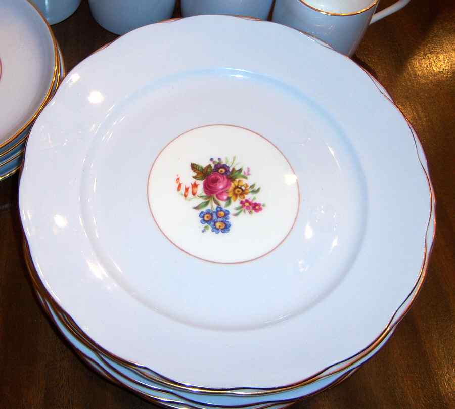 9983 Dinner Plate by Grosvenor-1
