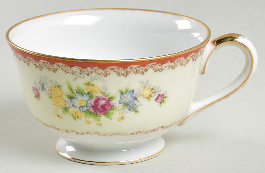 GOC22 Footed Cup by Gold China-1