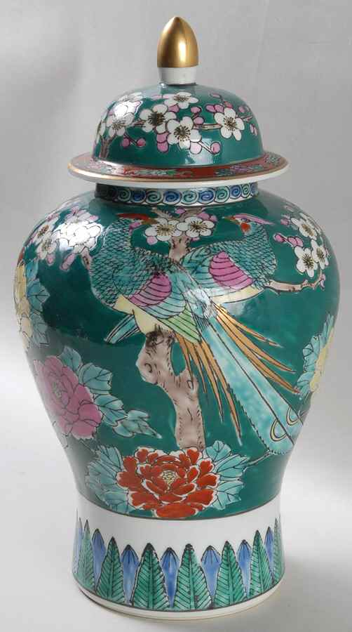 GIM3 Large Temple Jar & Lid by Gold Imari-1