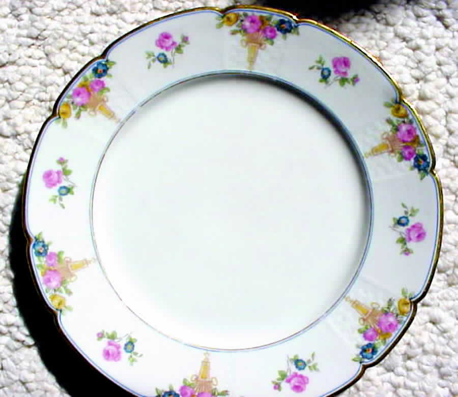 GDA138 Dinner Plate by Gerard, Dufraisseix & Abbot-1