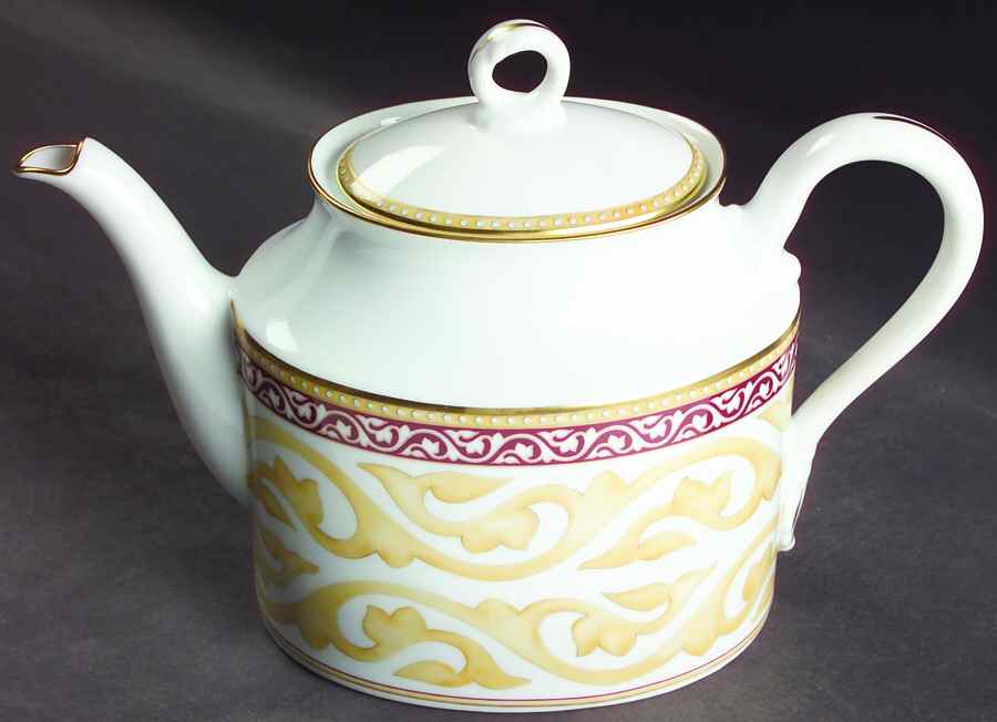 Venice Teapot & Lid by Ginori 1735-1