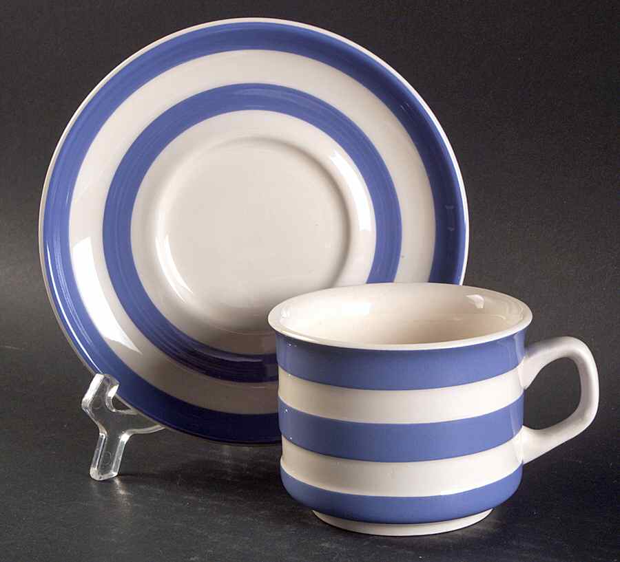 Cornish Blue Cream Cornishware Espresso Cup and Saucer Set by T G Green (England)-1