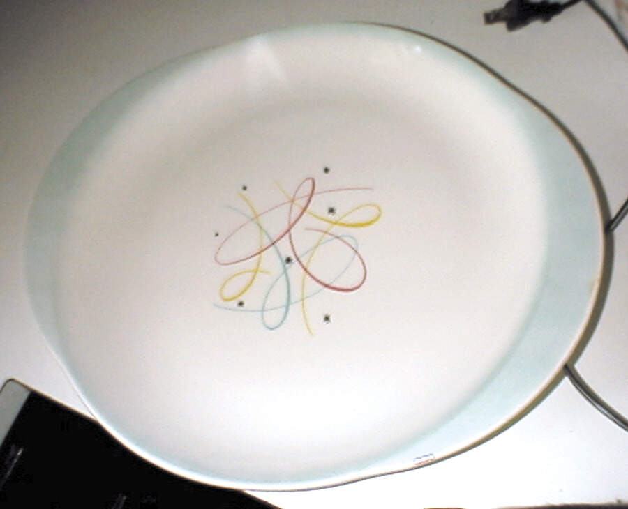 GEO222 Handled Cake Plate by WS George-1
