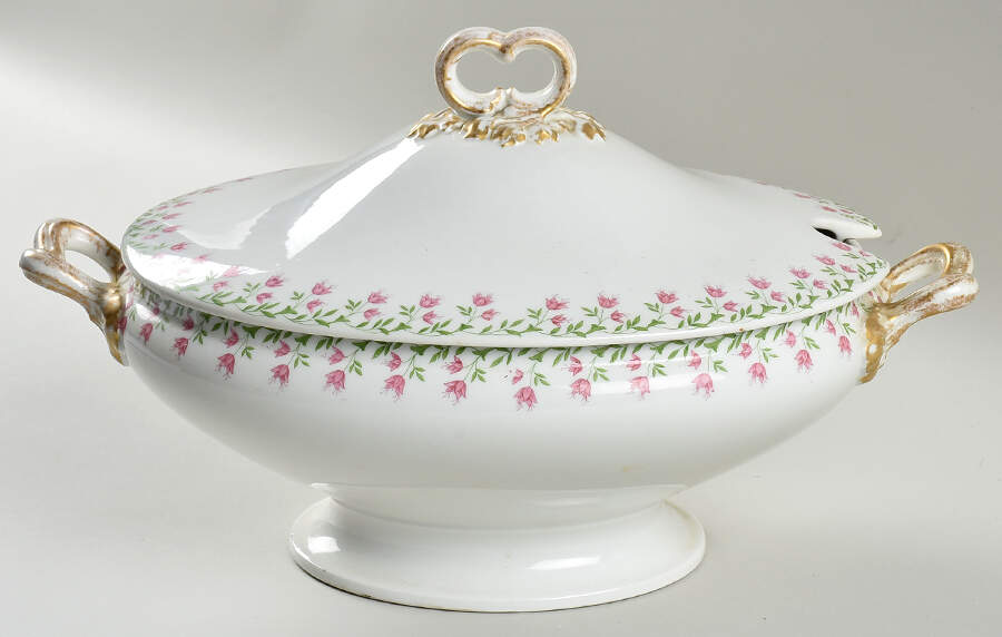 GUE292 Tureen &  Lid by WM Guerin-1