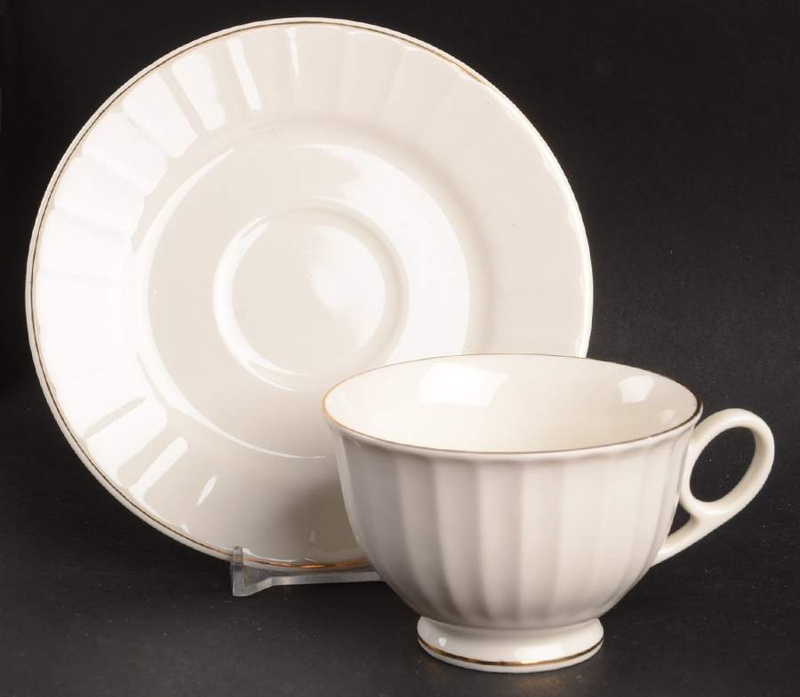 GID39 Footed Cup & Saucer Set by Gibson Designs-1