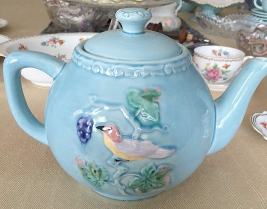Birds & Grapes Teapot & Lid by Georg Schmider-1