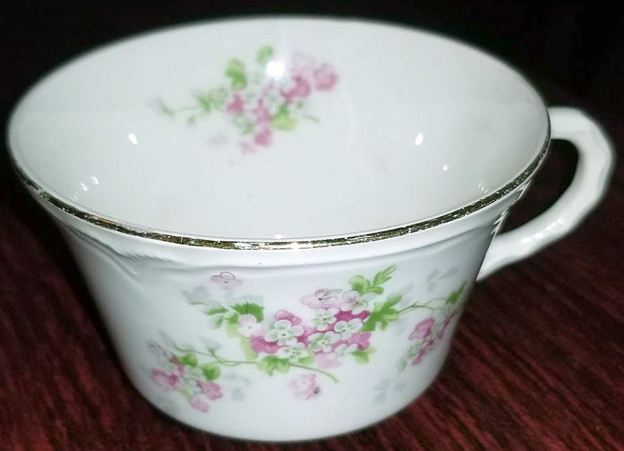 GEO244 Flat Cup by WS George-1