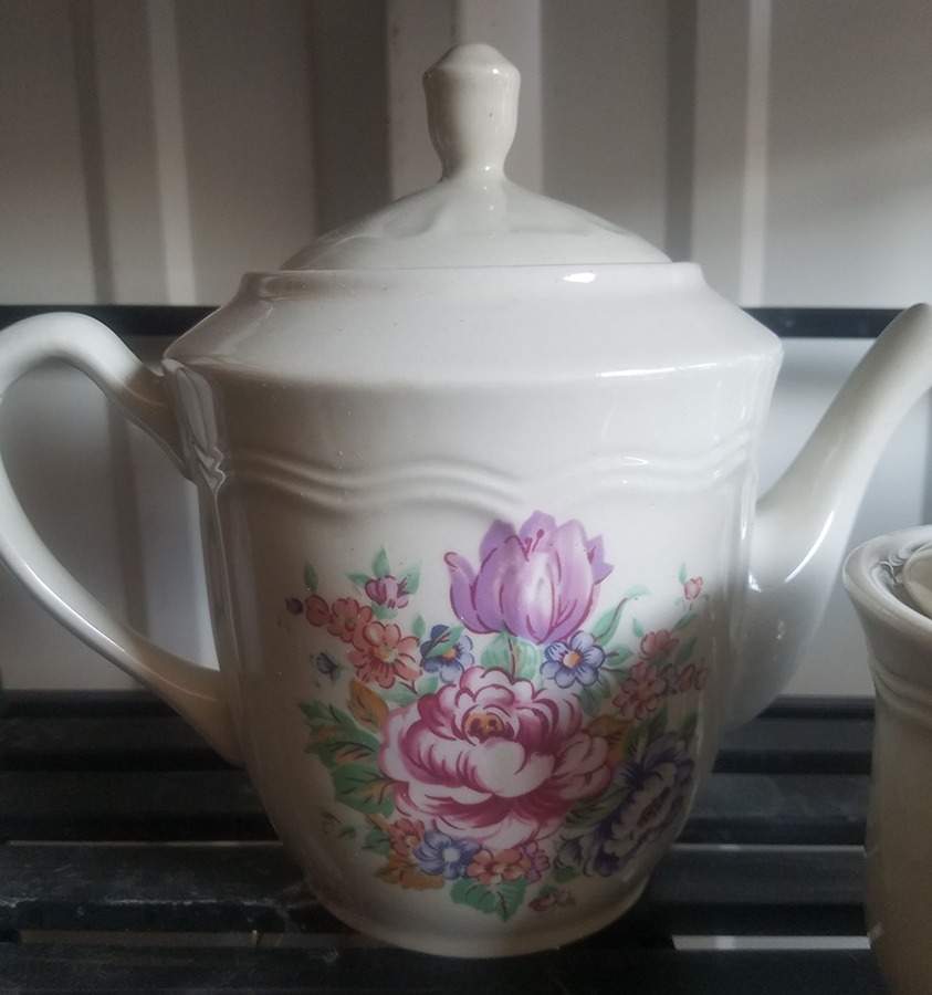 GID42 Teapot & Lid by Gibson Designs-1