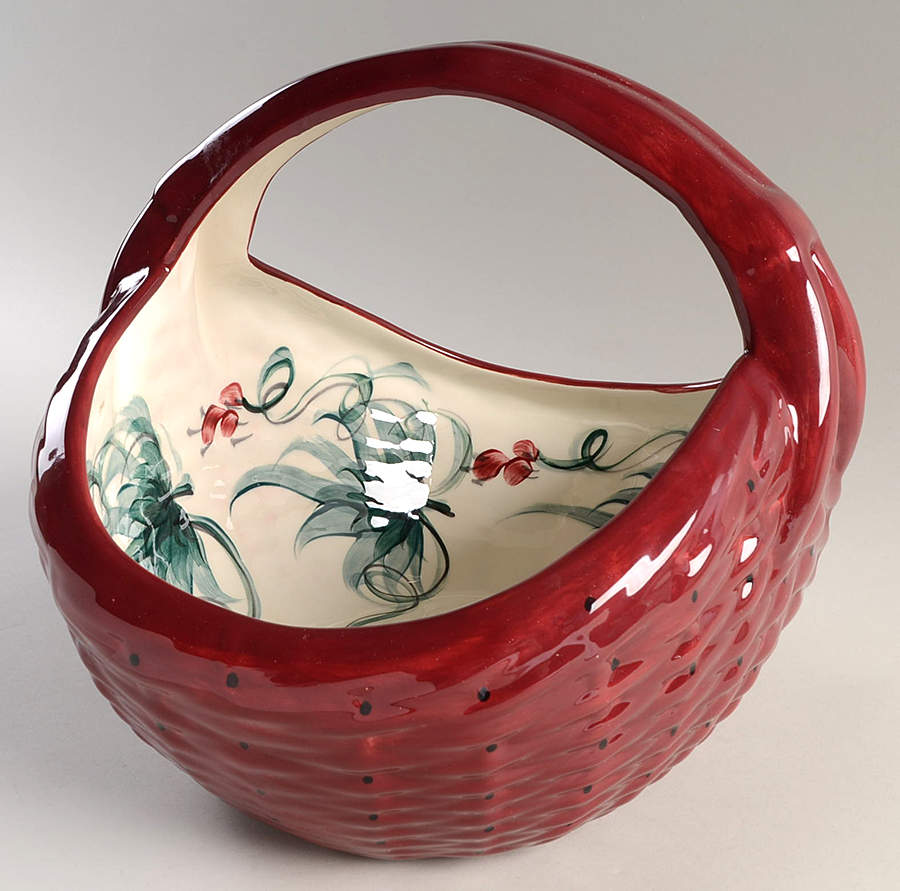 Hollylujah 13" Handled Basket by Gail Pittman-1