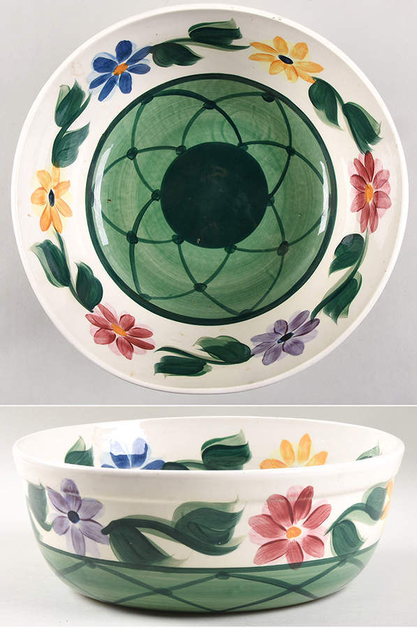 Daisy Chain 10" Large Salad Serving Bowl by Gail Pittman-1