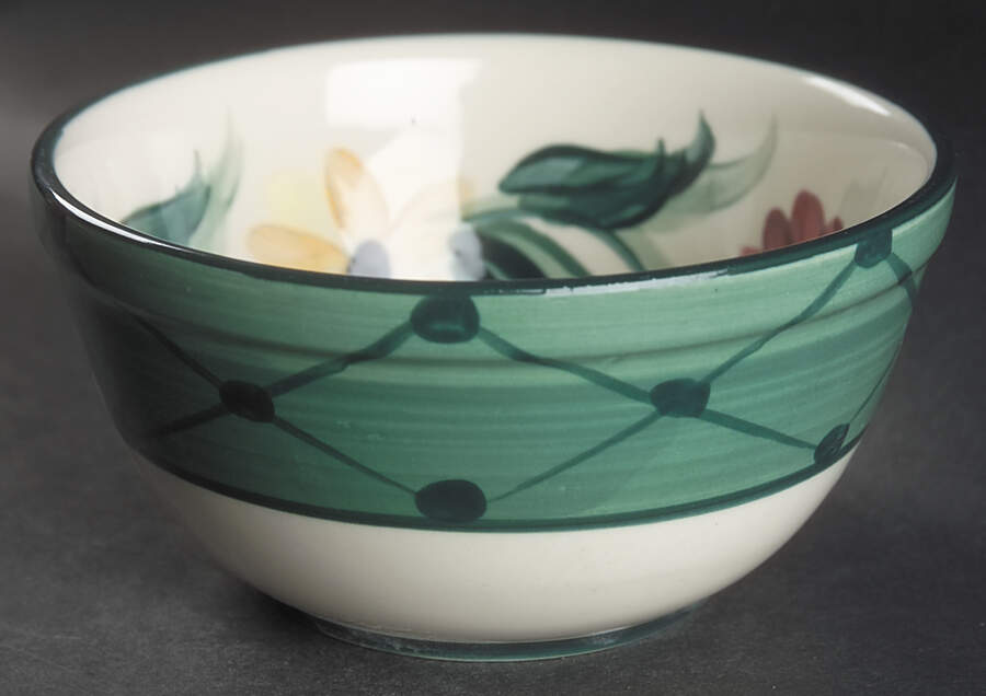 Daisy Chain 5" All Purpose Bowl by Gail Pittman-1