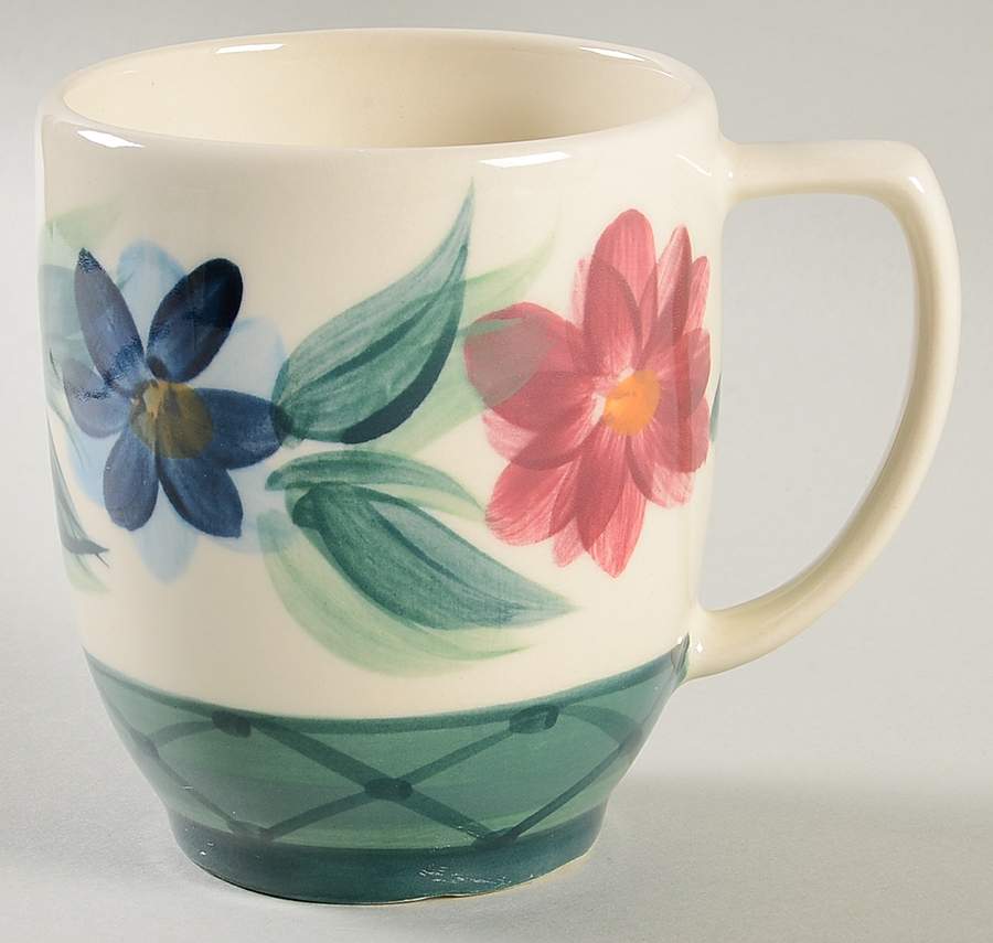 Daisy Chain Tall Mug by Gail Pittman-1