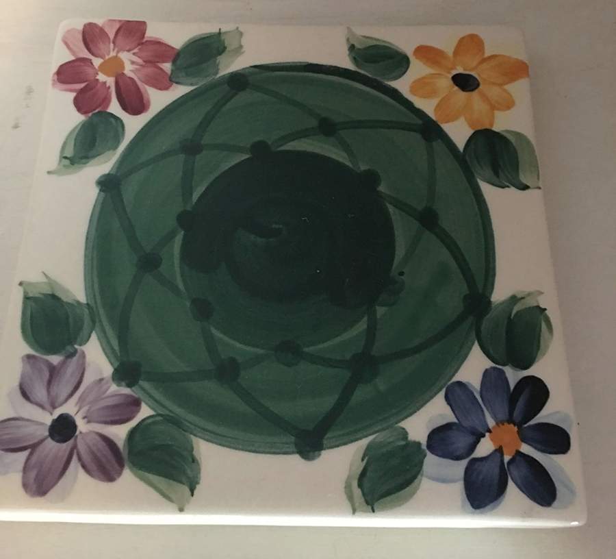 Daisy Chain Square Trivet by Gail Pittman-1